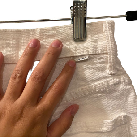 NEW Mother High Waisted Tunnel Vision Cuff Fray Short in Totally Innocent sz 24 - Picture 6 of 10